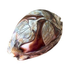 Carved Shell Flower